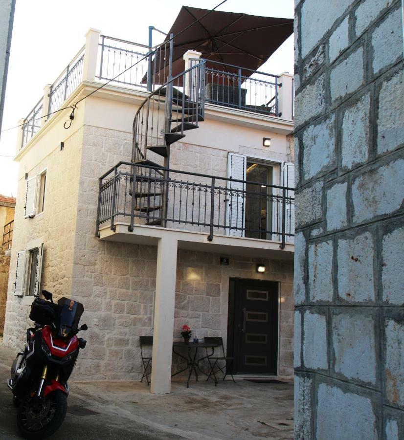 Ferienwohnung House Rokastone Split Exterior foto