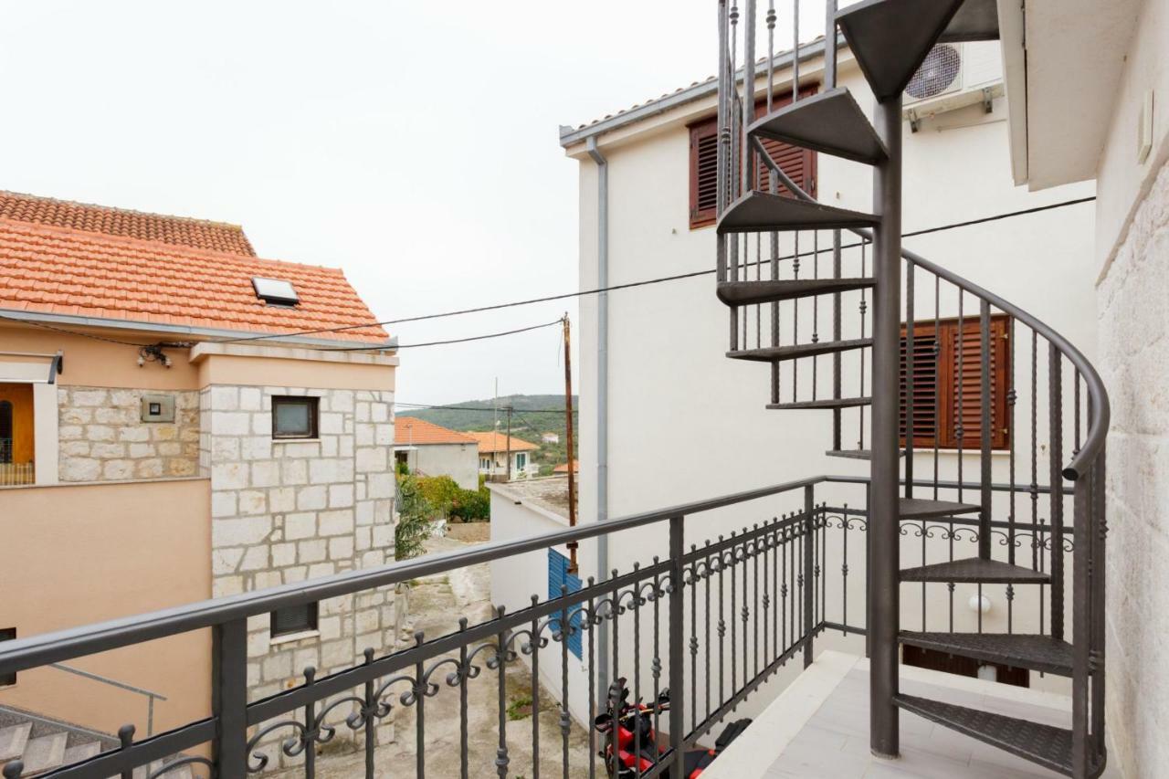 Ferienwohnung House Rokastone Split Exterior foto