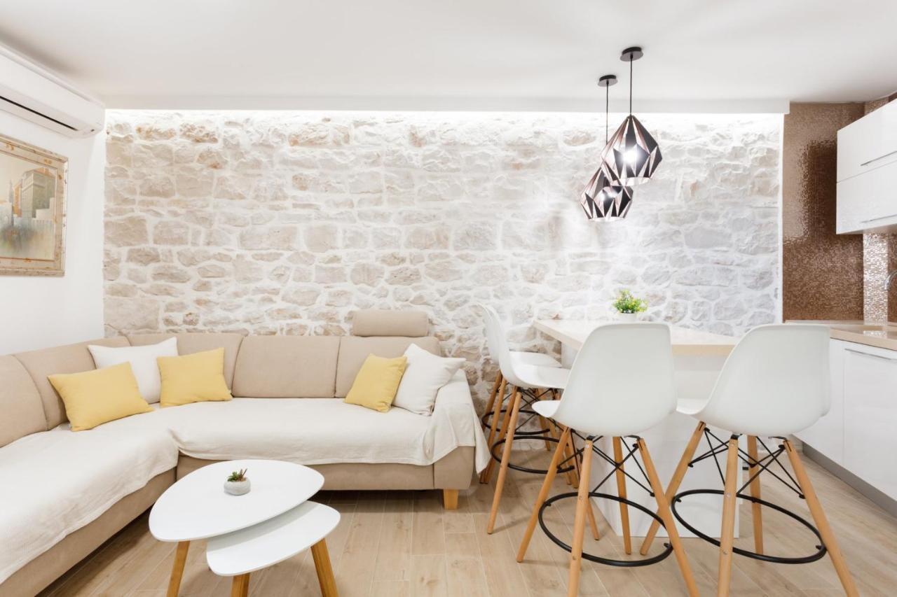 Ferienwohnung House Rokastone Split Exterior foto